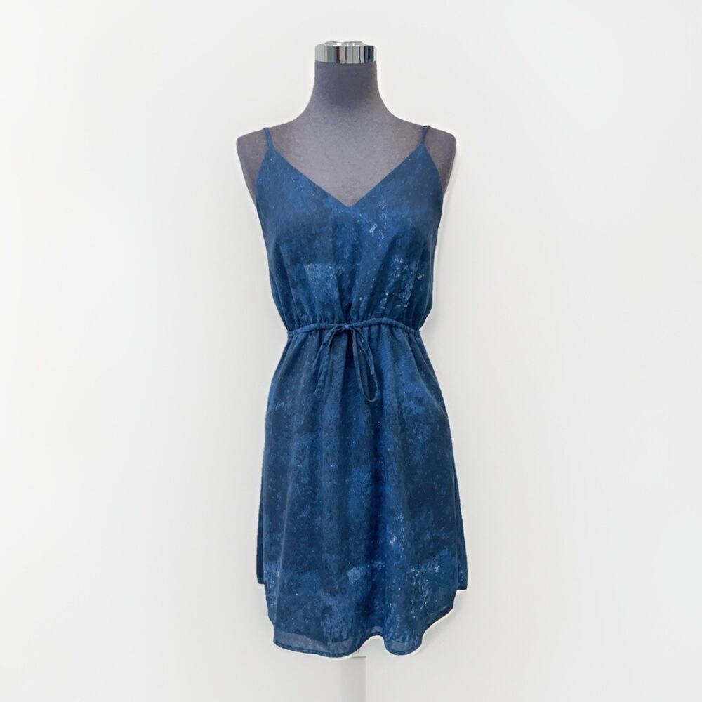 Aritzia Babaton Casimir Dress Women's XXS Blue Lightweight V-Neck Mini Spaghetti